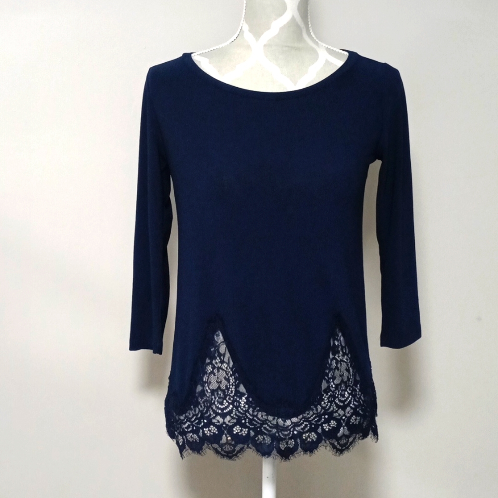 Dynamite Navy Lace Top